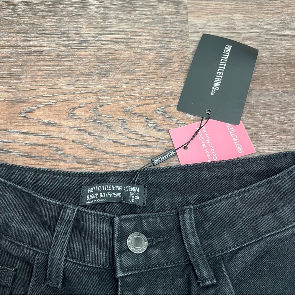 NWT Pretty Little Thing Bagg Boyfriend High-Waisted Black Jeans Distressed 6 - Picture 5 of 9